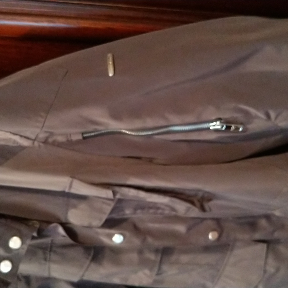 Jacket - Picture 4 of 8